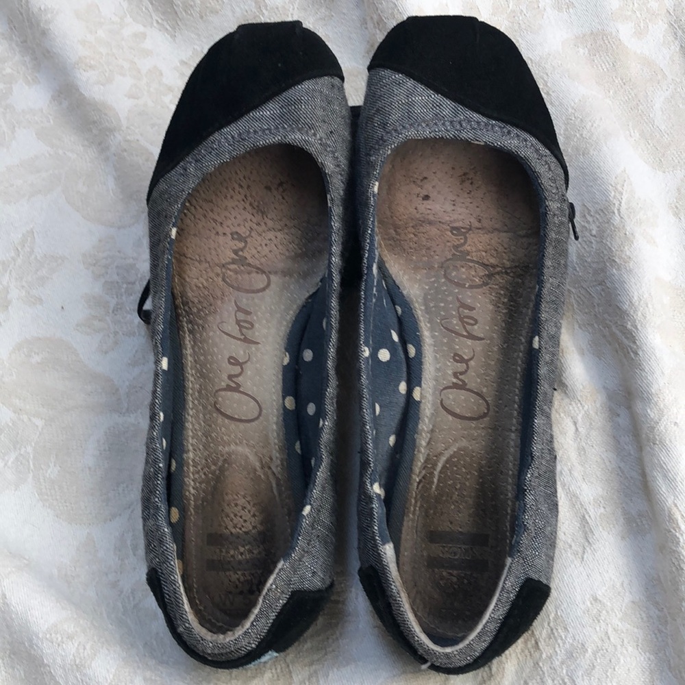 Toms